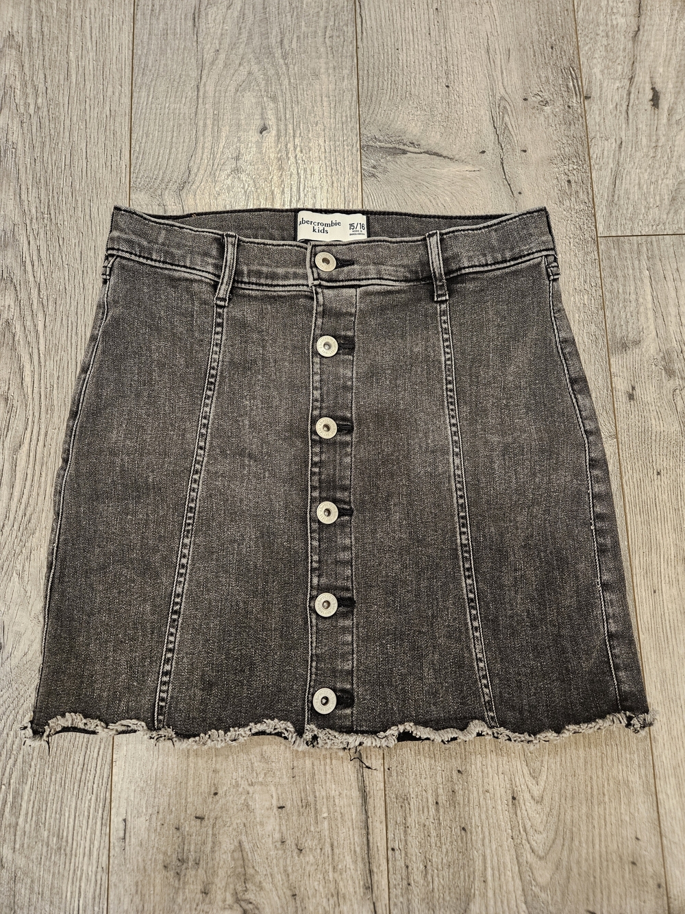 Abercrombie & Fitch Charcoal Denim Button-Front Mini Skirt Sz. 15/16